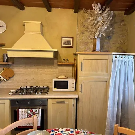 Casa Vacanze Le Casette * Camaiore